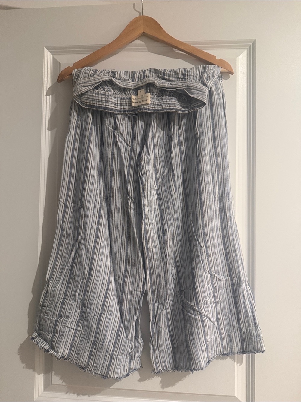 cloth & stone Blue and White Striped Cropped Wide-Leg Pants